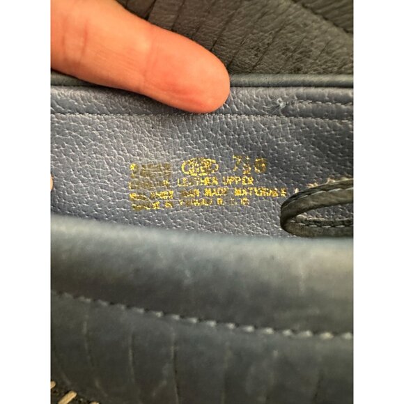 Endicott Johnson Womens Blue Leather Moccasins  embroidered 7.5 lace‎ up - Picture 8 of 8